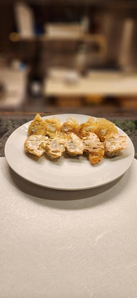 餃子の店 もも