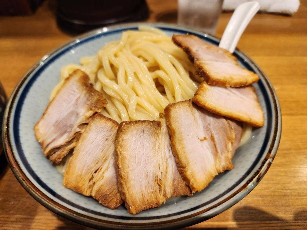鼈