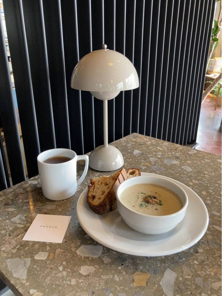 PARKER Cafe