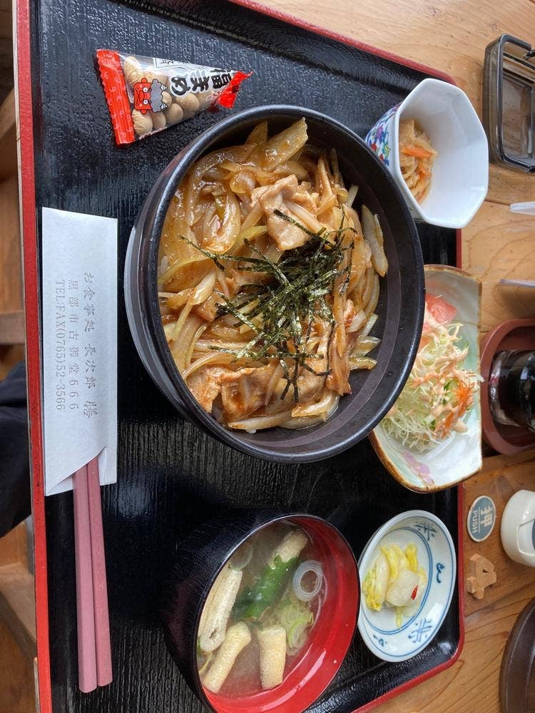 長次郎 膳