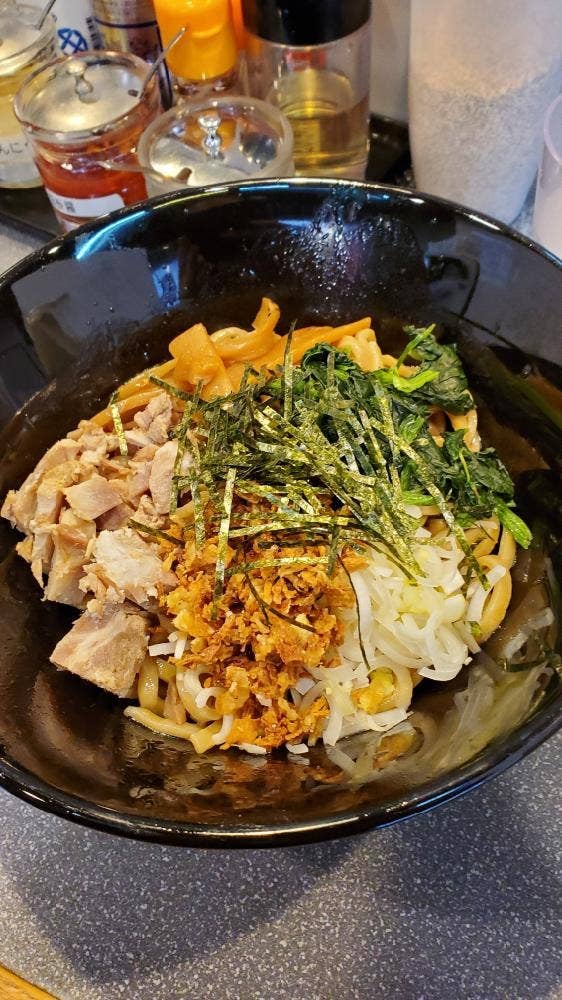 ラーメン 岡村屋