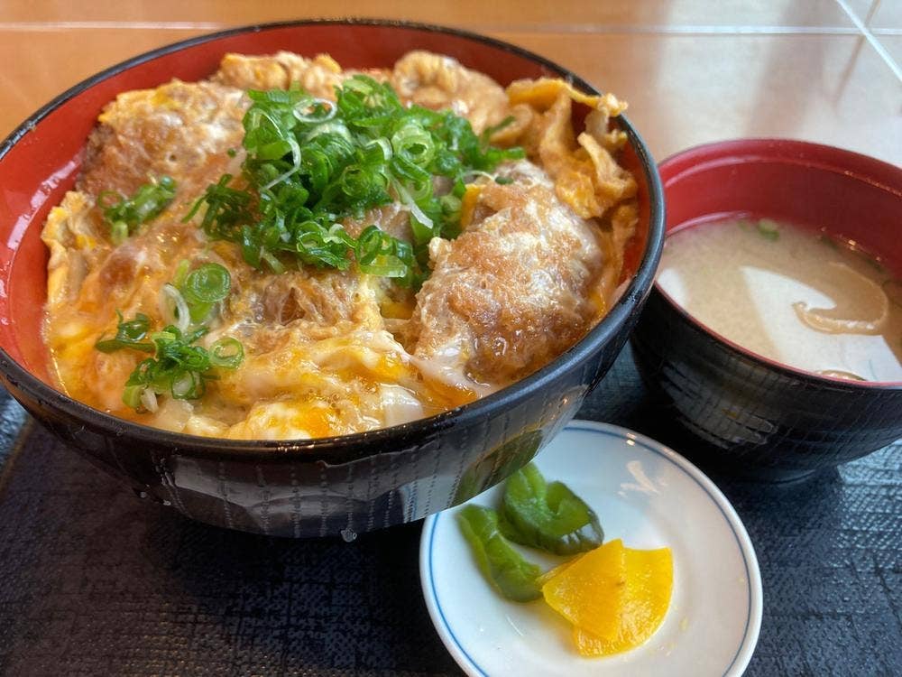 お食事処 谷屋