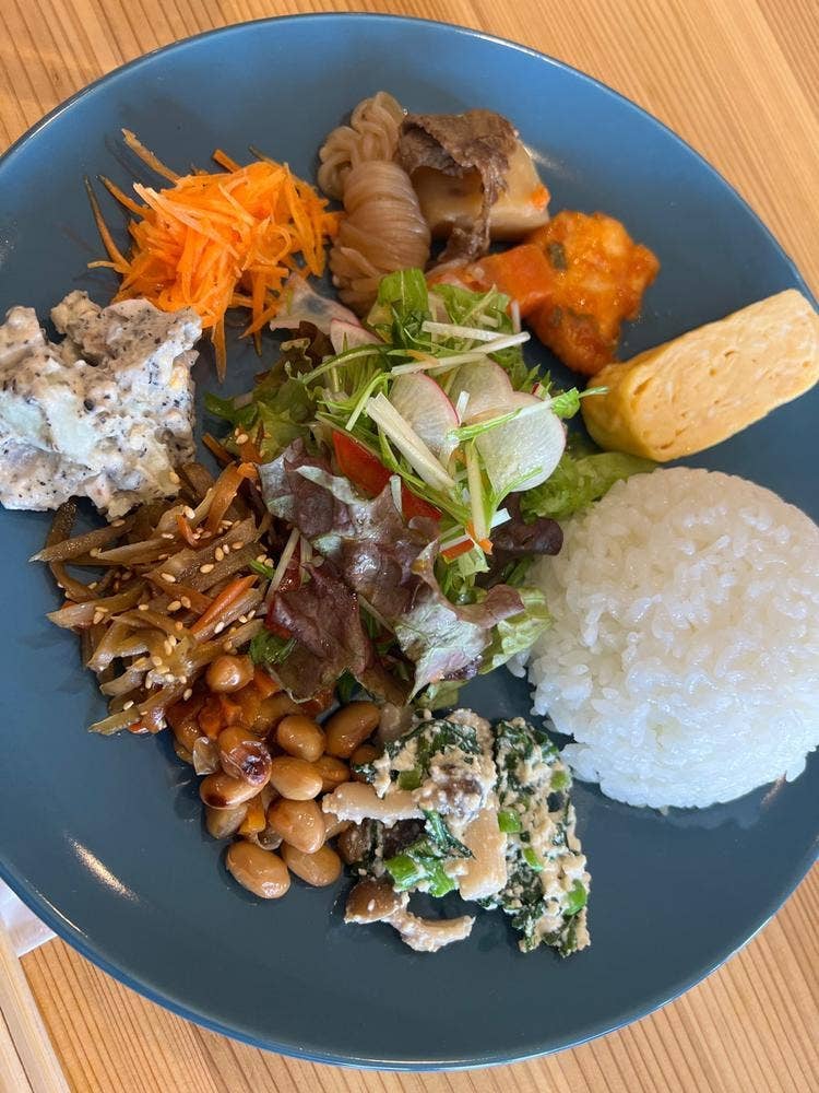 ヤマメ食堂