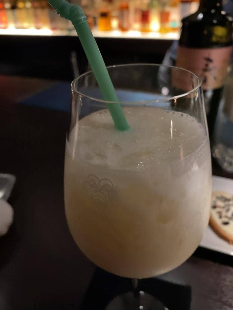 dernier bar