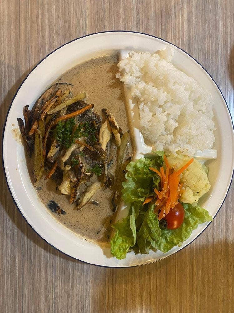 Retrofish cafe