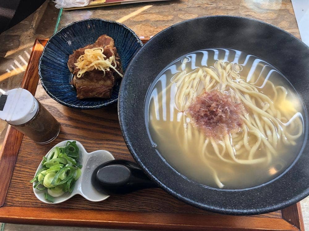 首里ほりかわ