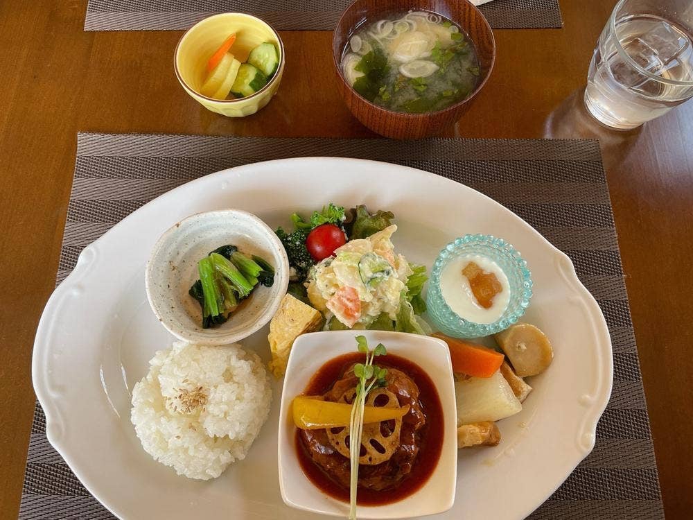 カフェ・ド・マルシェ