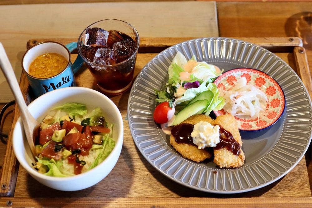 魚カフェ&魚バル BINBIYA