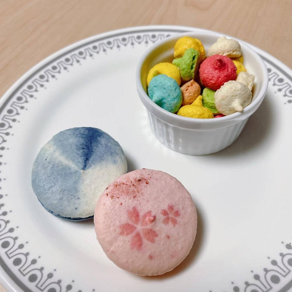 MACARON ET CHOCOLAT