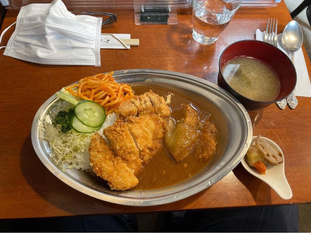 洋食 ながおか
