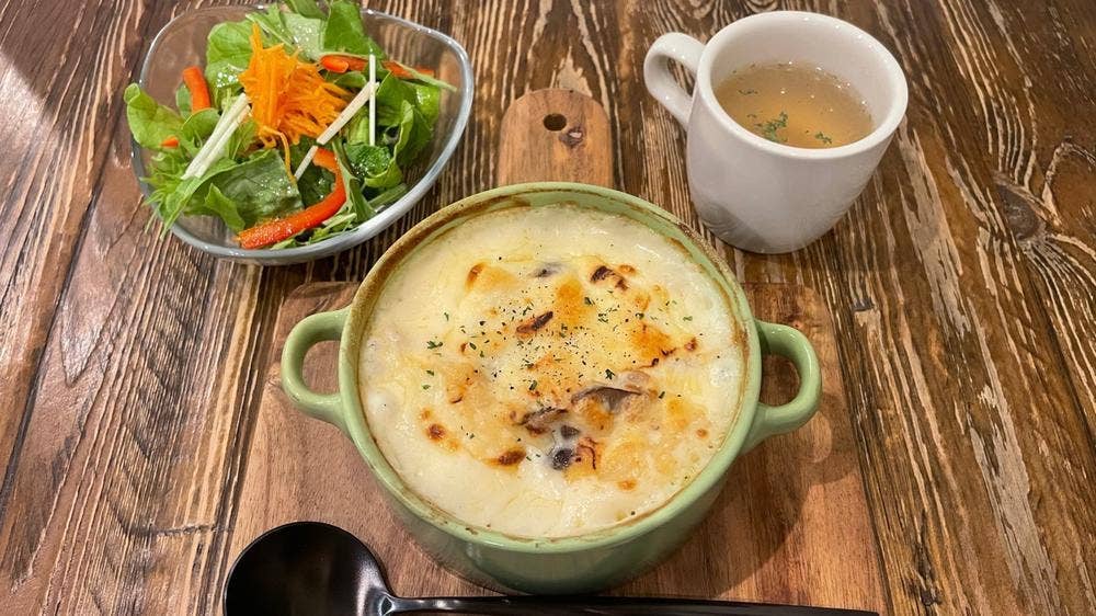 カフェ 弦の音