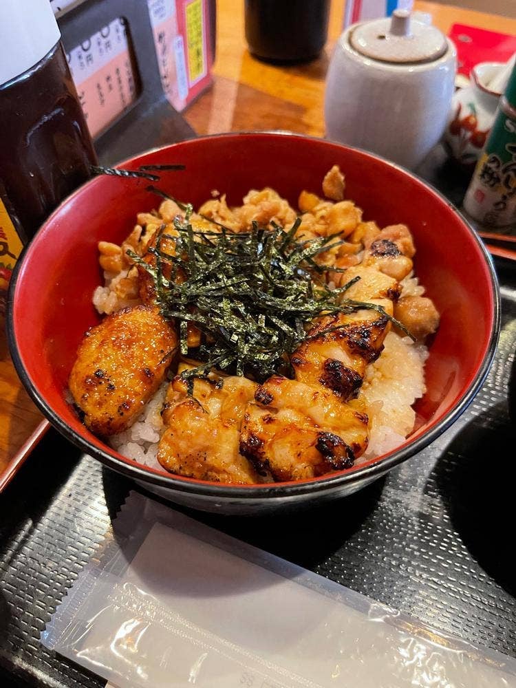 鳥兆 春日店