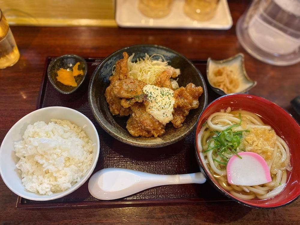 うどん 一歩 一宮店