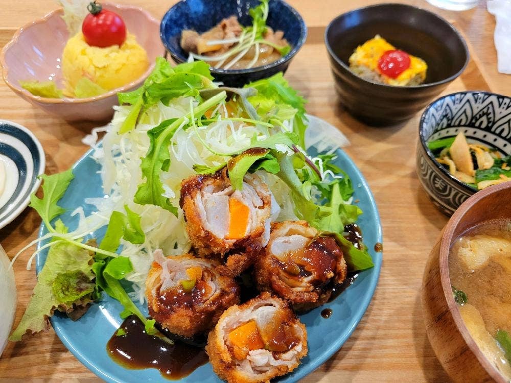 寅食堂