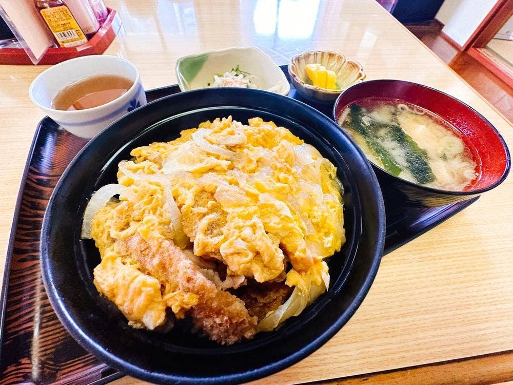 桃山食堂