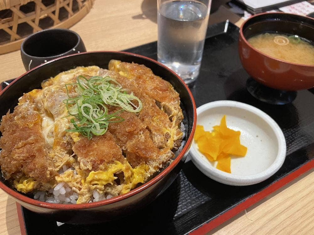 かつ処 季の屋 シネマタウン岡南店