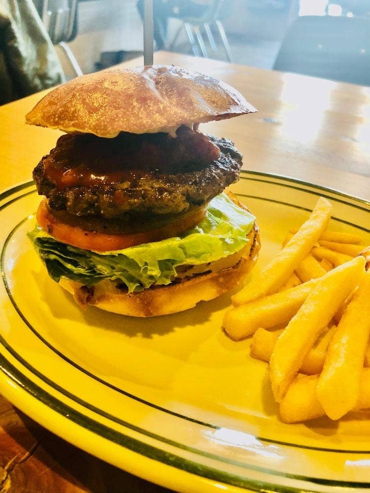CARLY BURGER