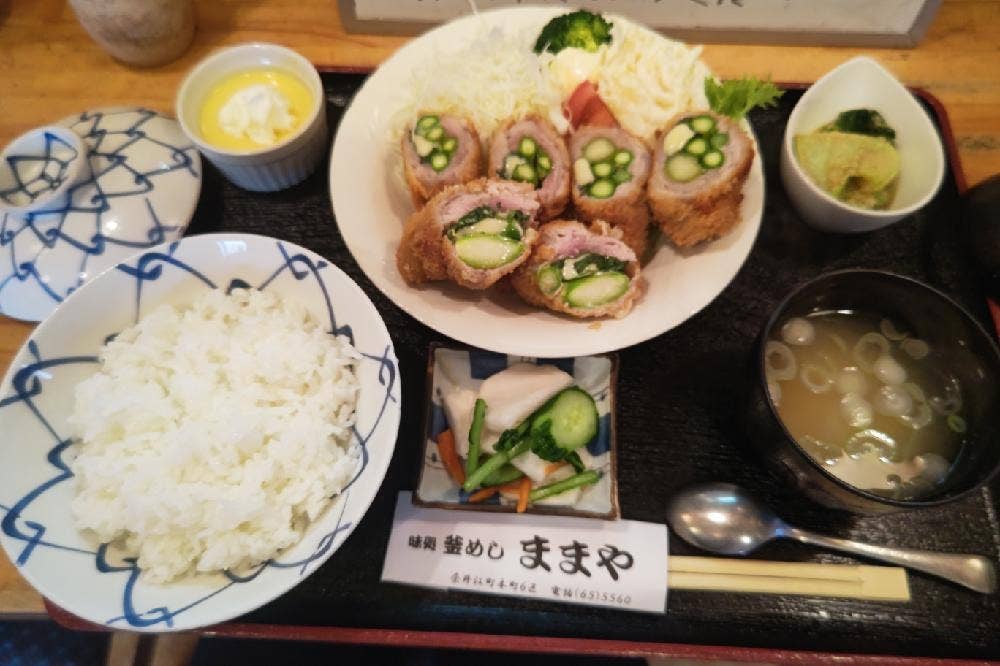 味処 釜めし ままや