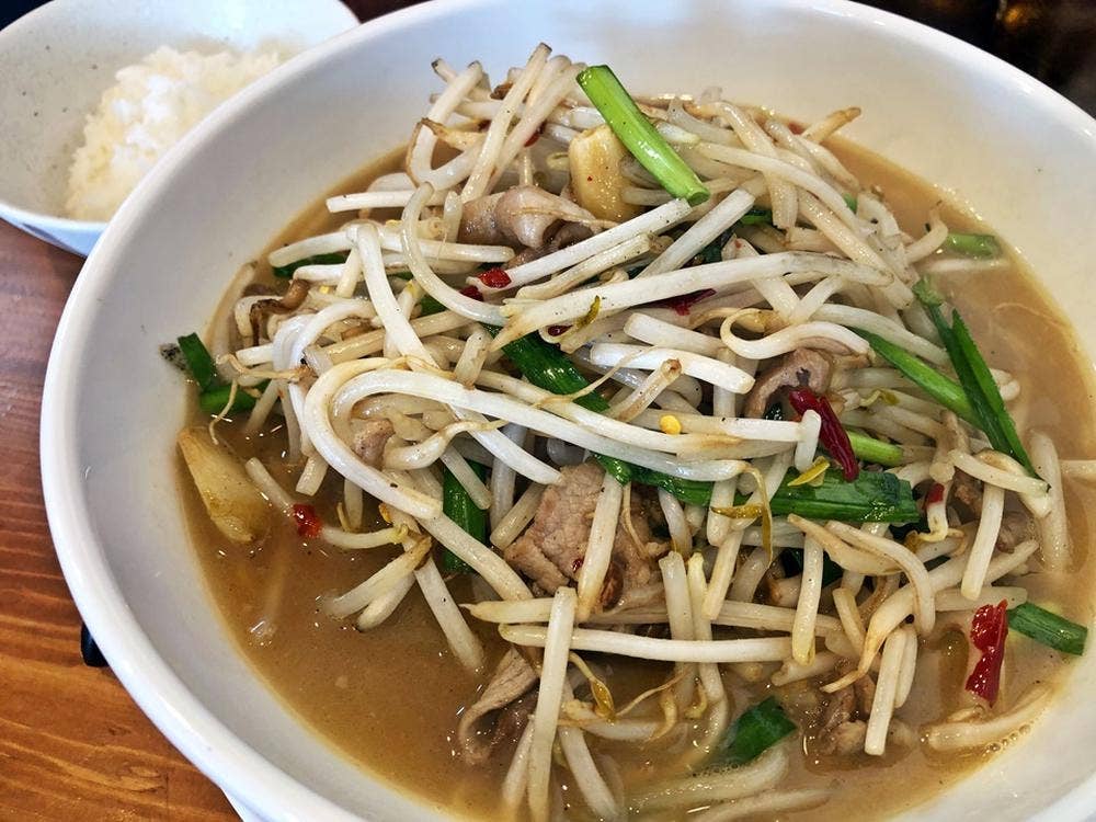メンとニク 林製麺所 浦添店