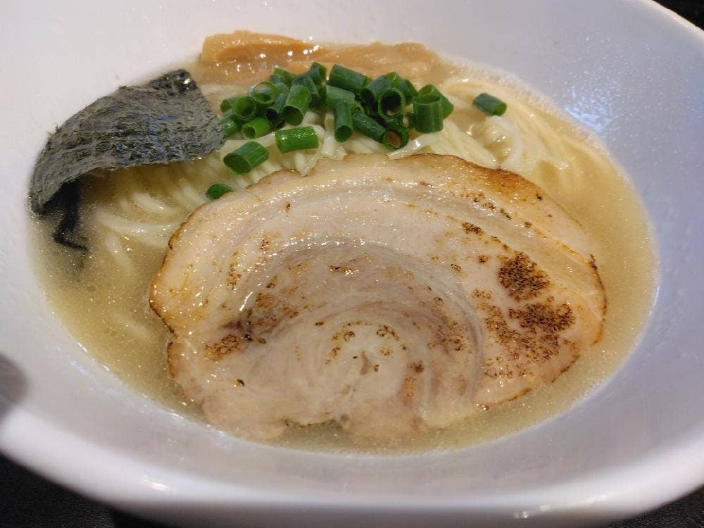 NOODLE DINING 鵺