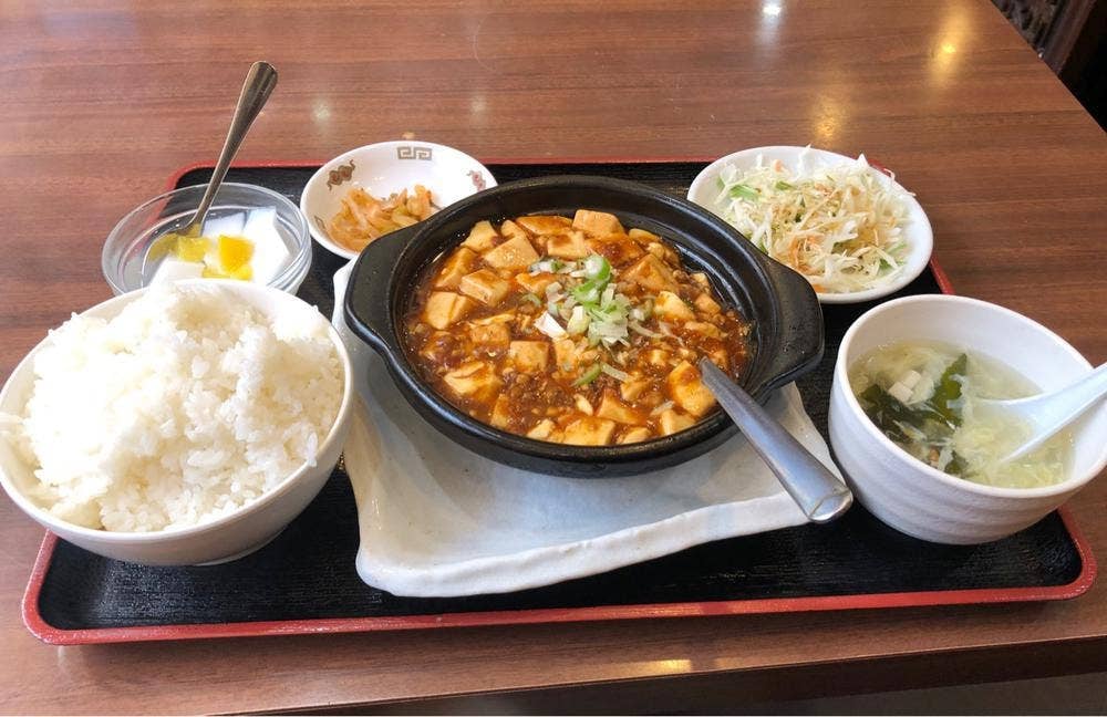 餃子酒場 新記