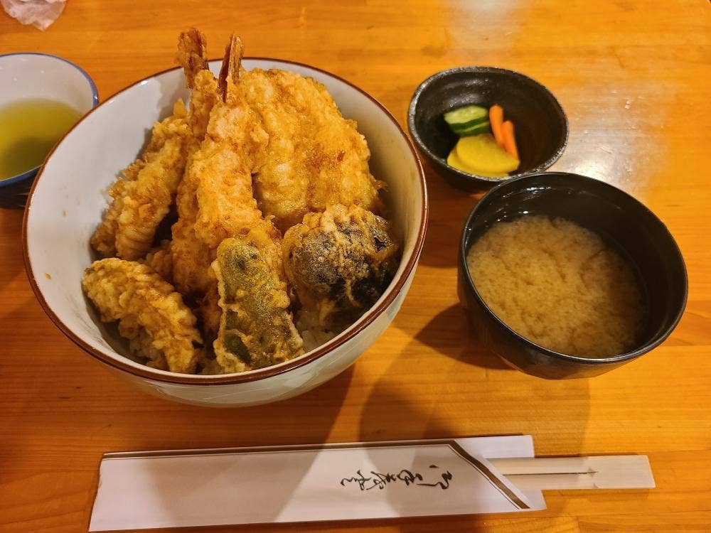 よし田