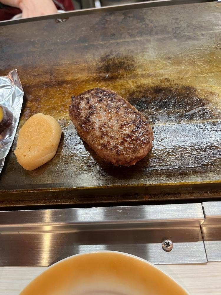黒毛和牛ハンバーグ モンブッフ