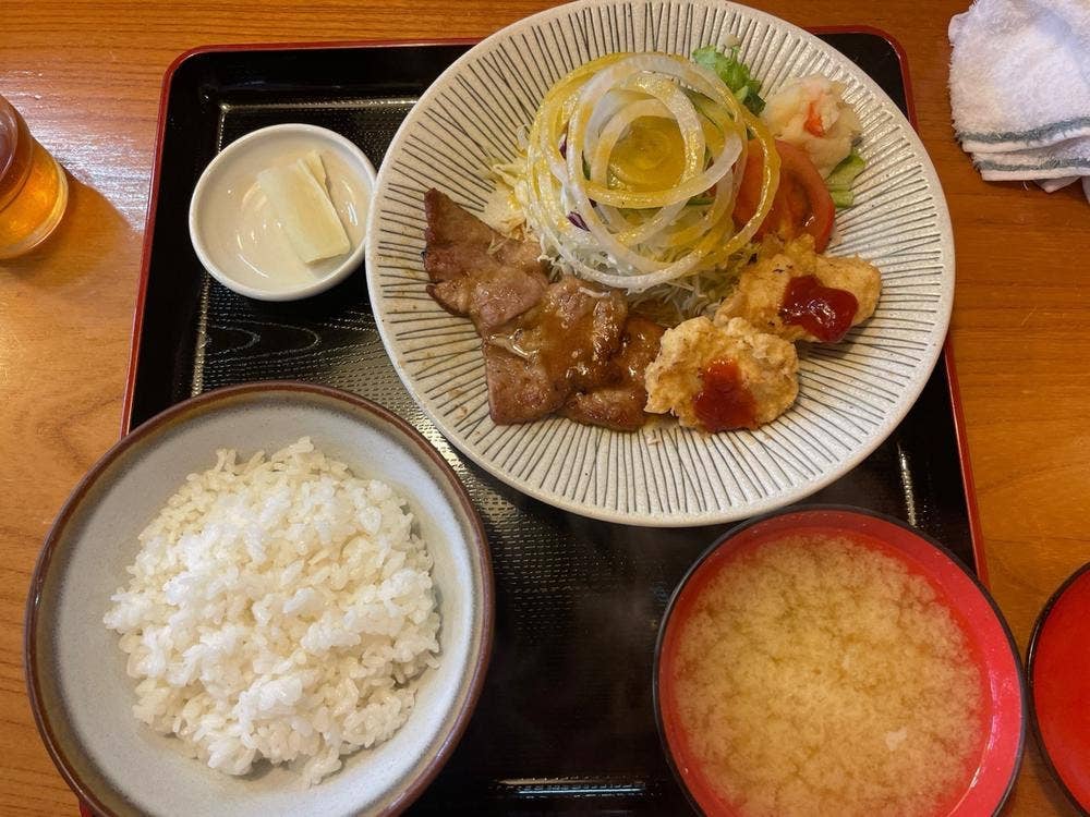 レストラン自由軒