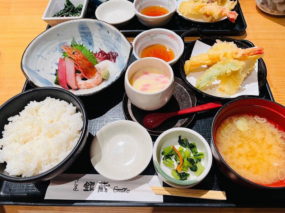 すし屋 銀蔵 神谷町城山トラストタワー店