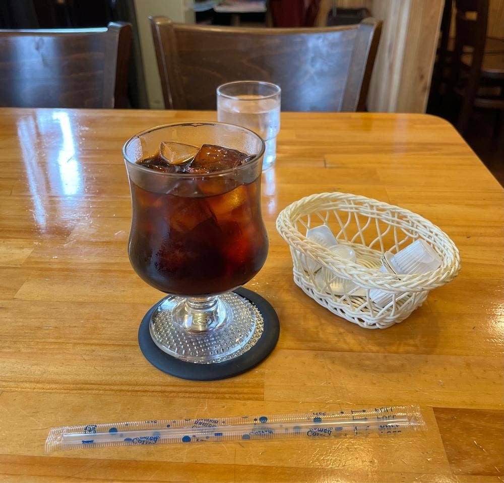 チロル