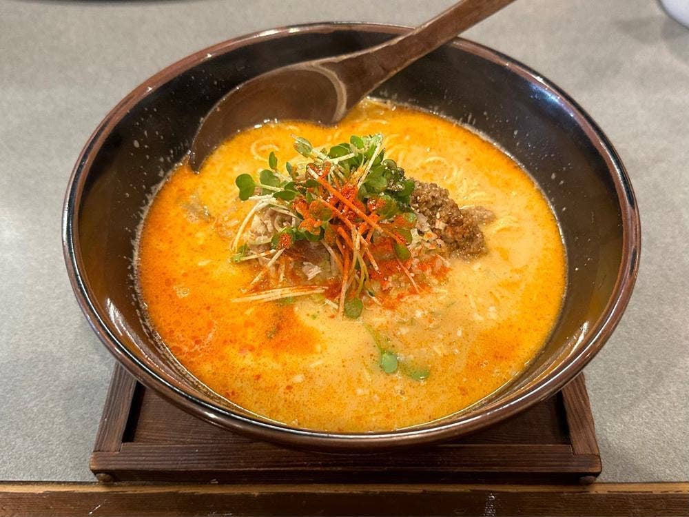 しもがも担々麺