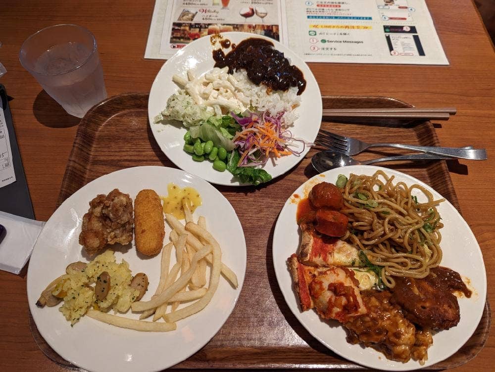 BUFFET FOUR ROOMS あべのキューズモール店