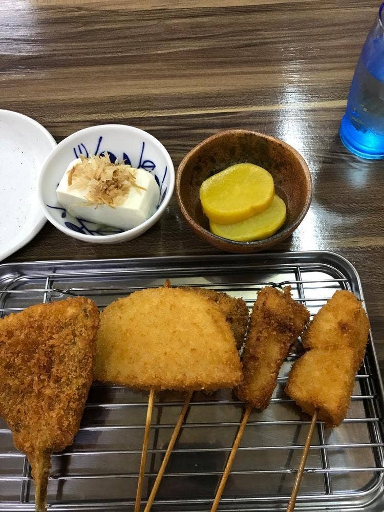 串カツ まるちゃん