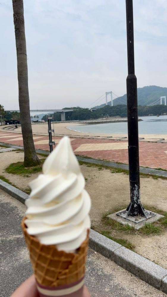 マリンオアシスはかた フードコート