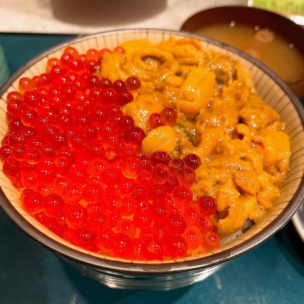 ぺりーのいくら丼