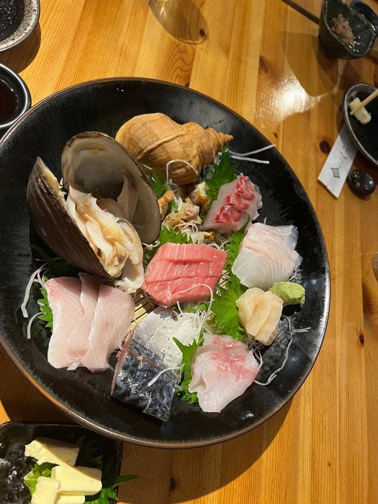 蕎麦切り くろ