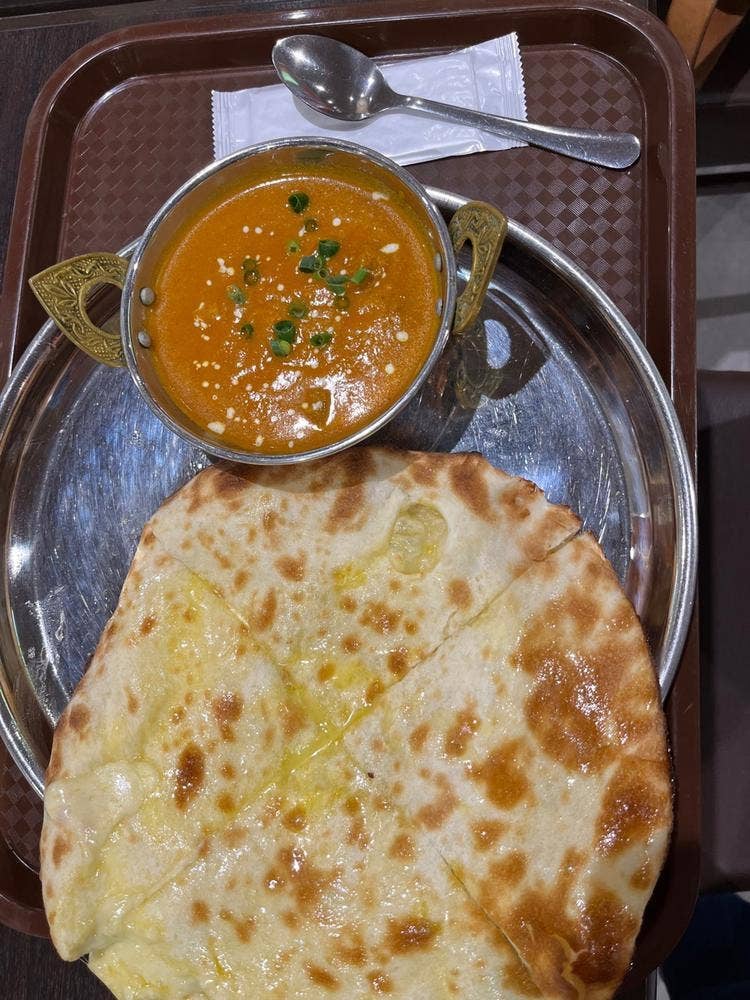 インドアジアン料理ニムタビバモール美原南インター2階