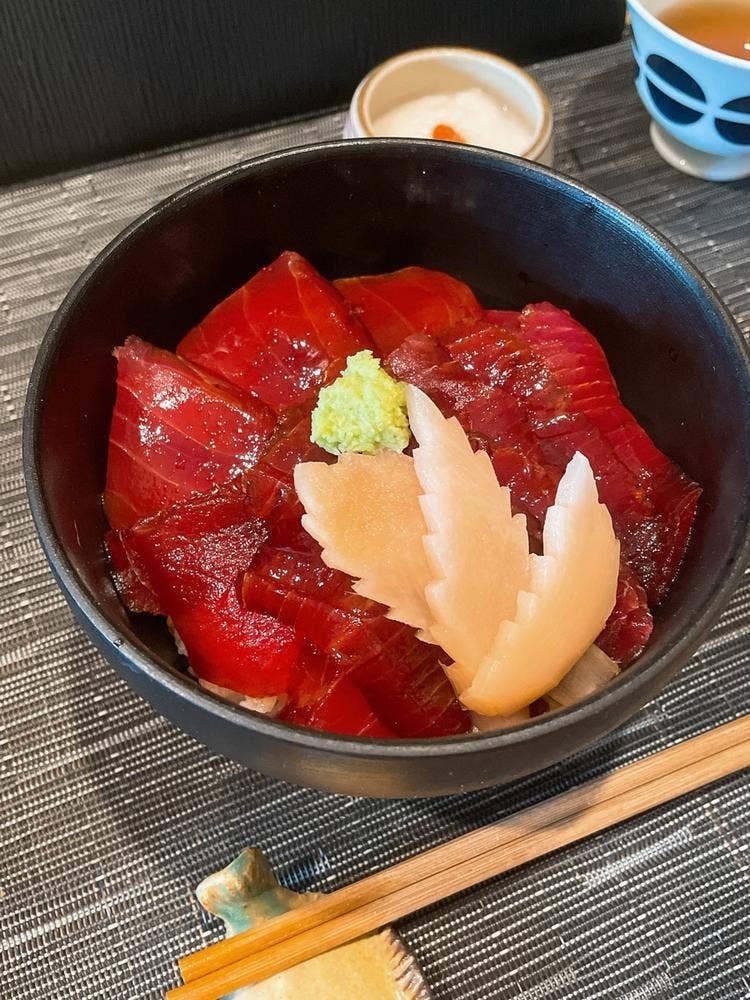 八木や