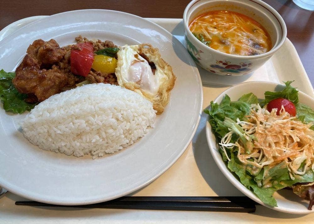バッケンモーツアルト 廿日市工場直売店＆カフェ