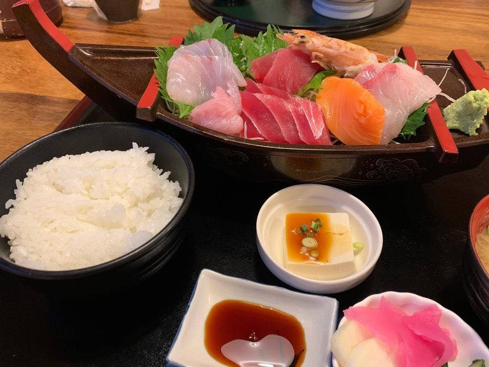 鮪どんや