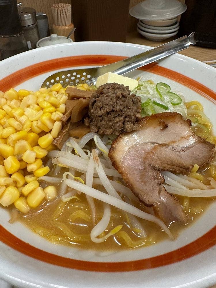 ラーメン 餃子 響 名古屋駅店