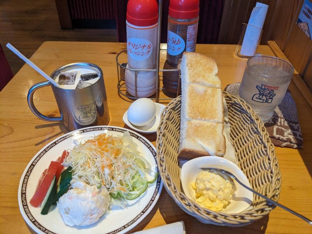 コメダ珈琲店 横浜中田店