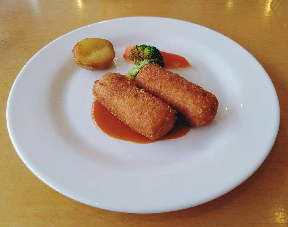 FUSION DINING F