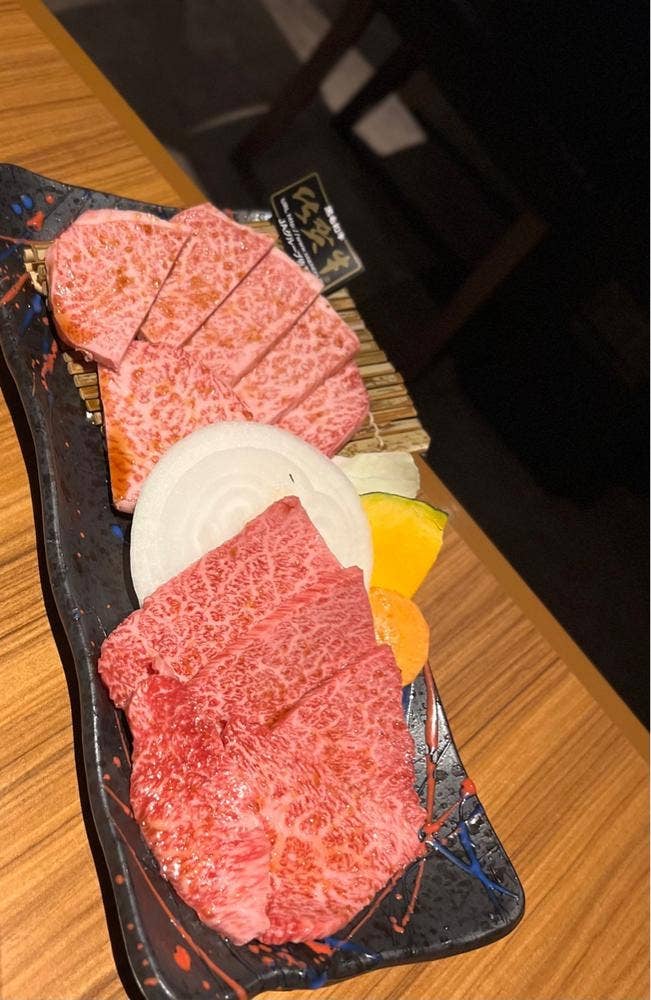 炭火焼肉 まるじゅう