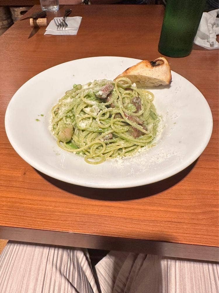 ピッツエリア ファリーナ