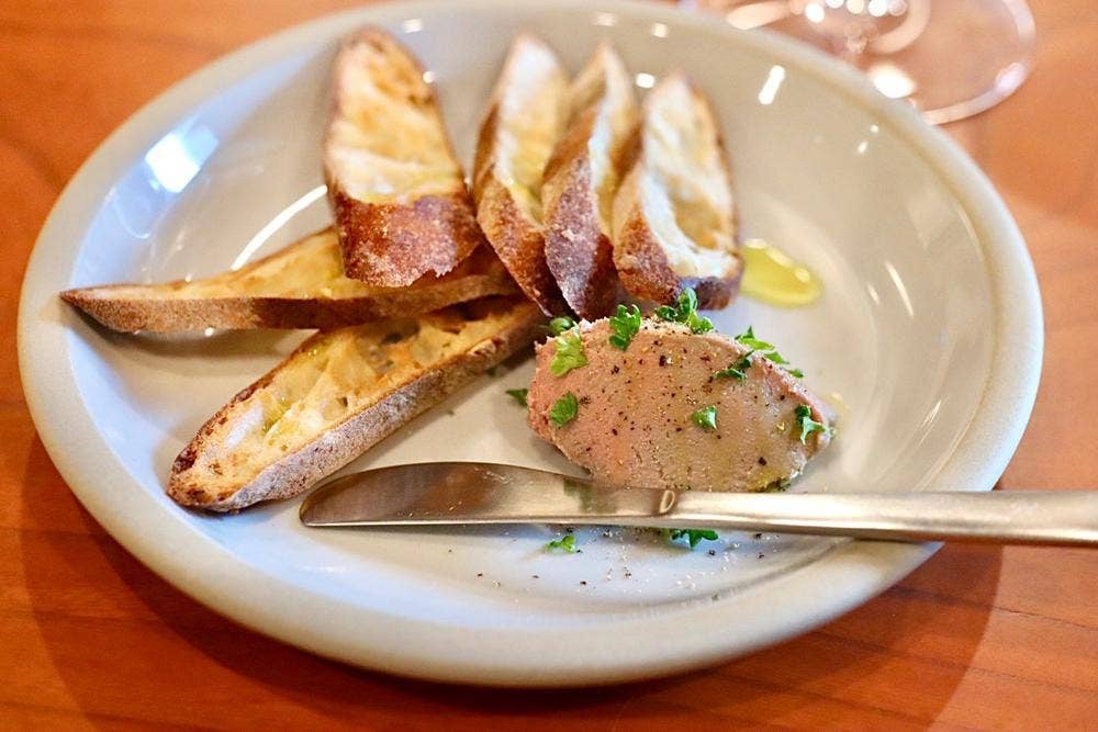 ワインと食事ブッファ