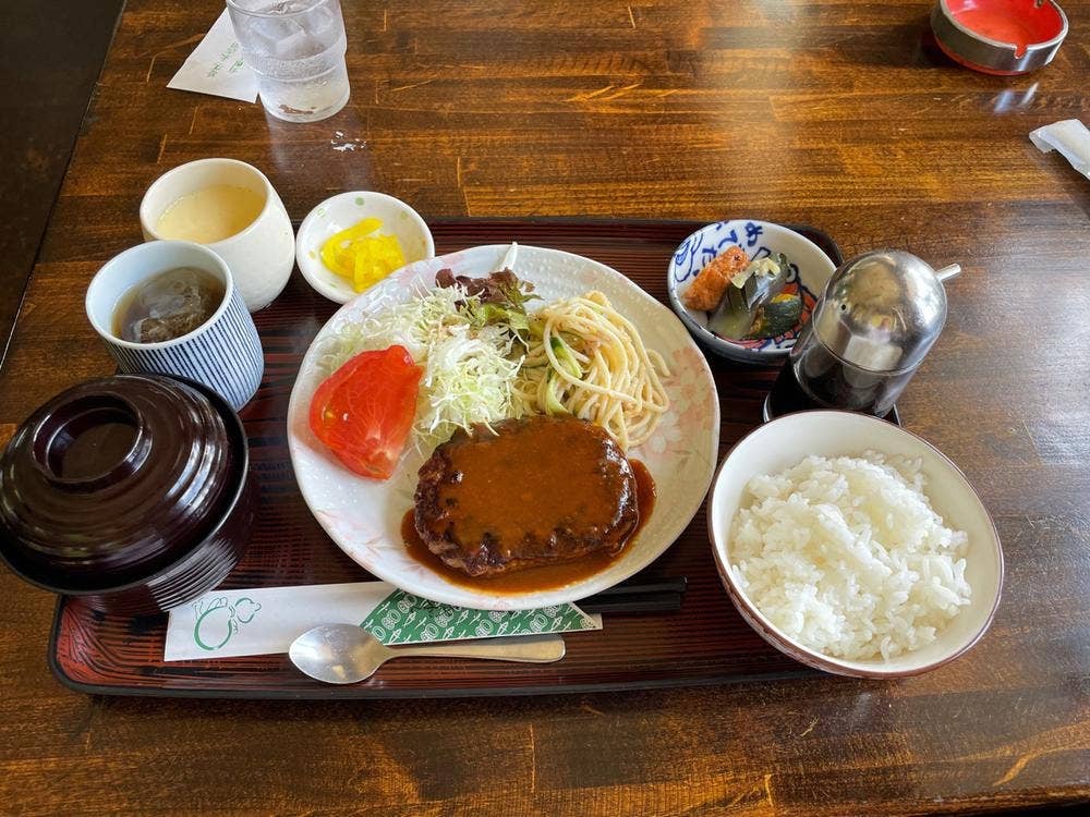 世里奈