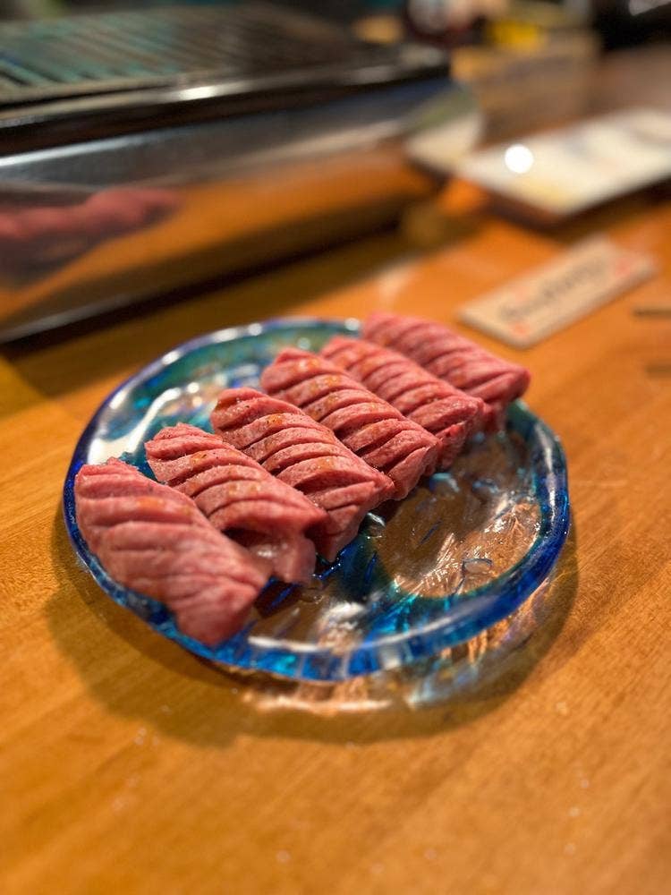 ヤキニクライオン