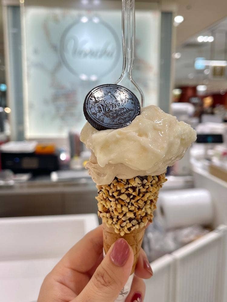Venchi Shinjuku Takashimaya