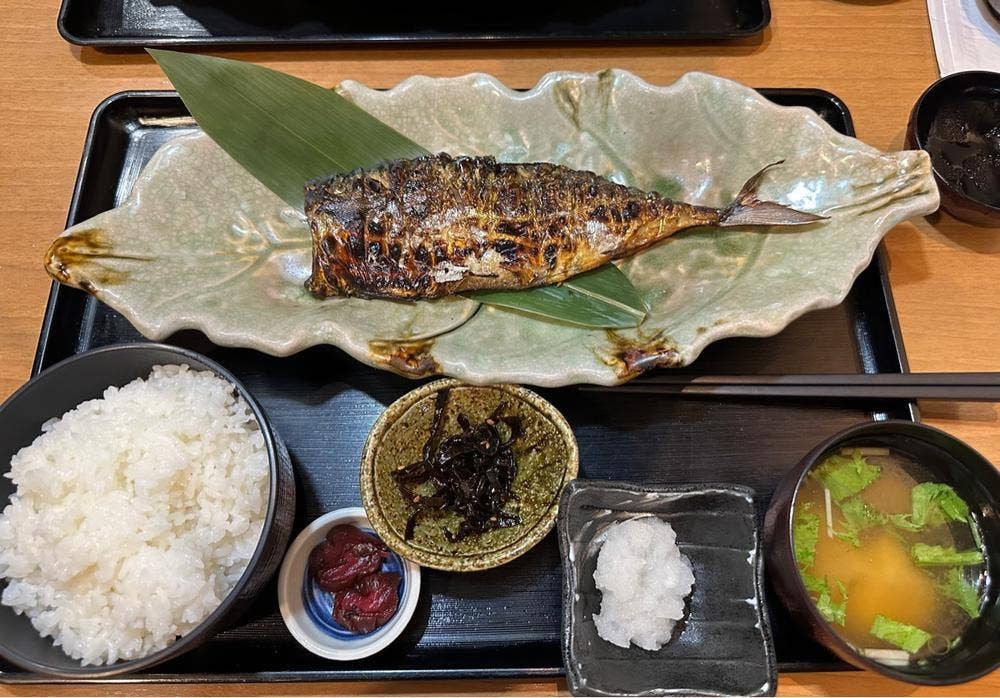 炭火焼定食 すみか亭